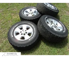 TOYOTA 17" WHEELS SET OF FOUR